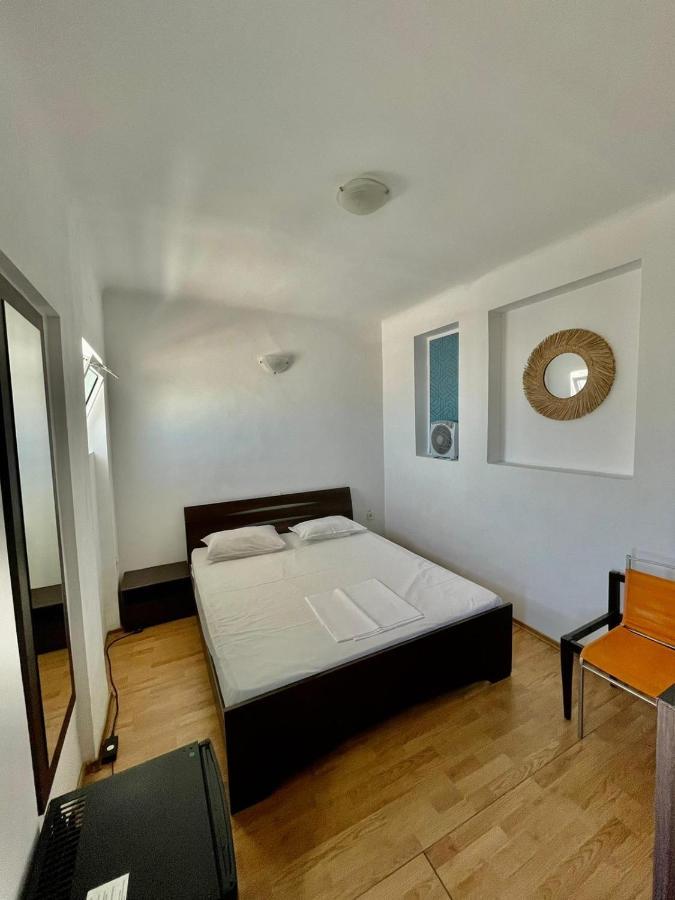 Hostel Cazino Nord Rooms Mamaia Eksteriør billede
