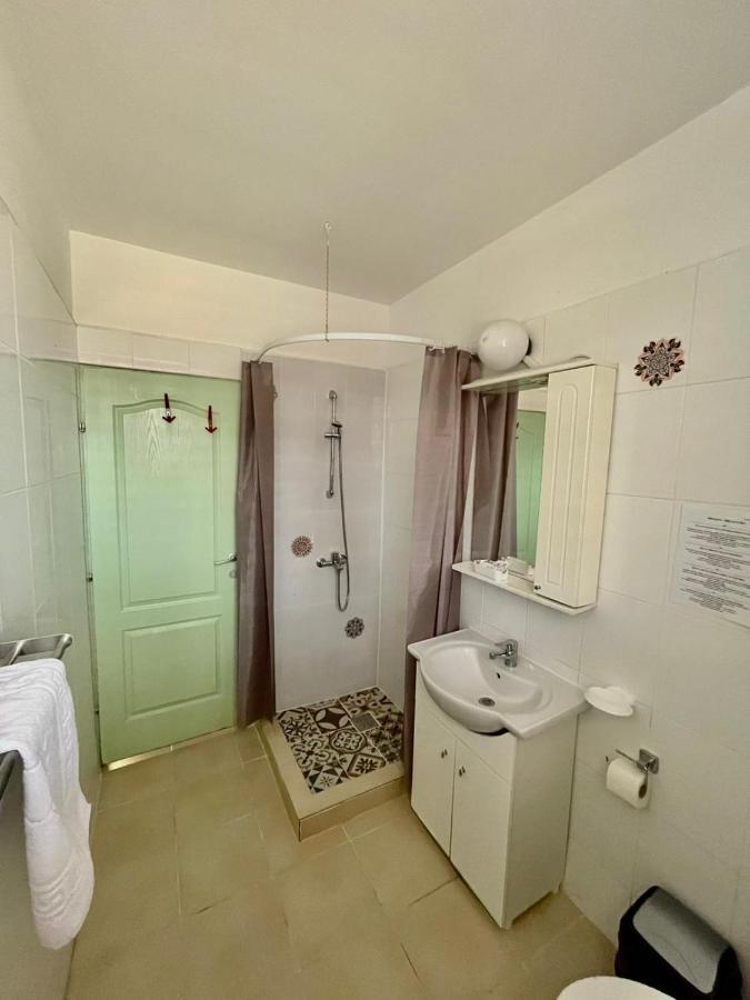 Hostel Cazino Nord Rooms Mamaia Eksteriør billede