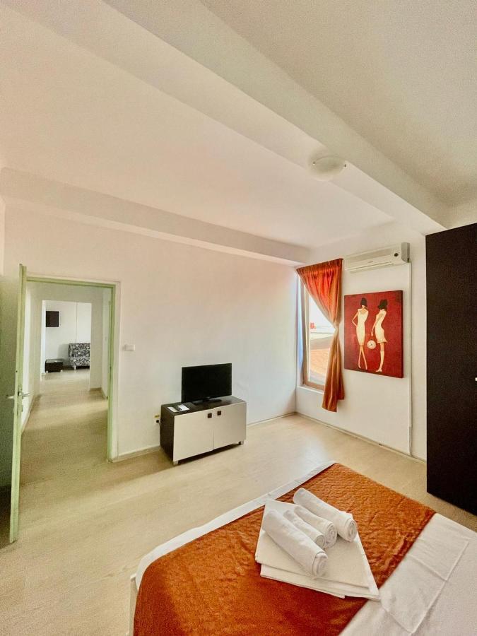 Hostel Cazino Nord Rooms Mamaia Eksteriør billede