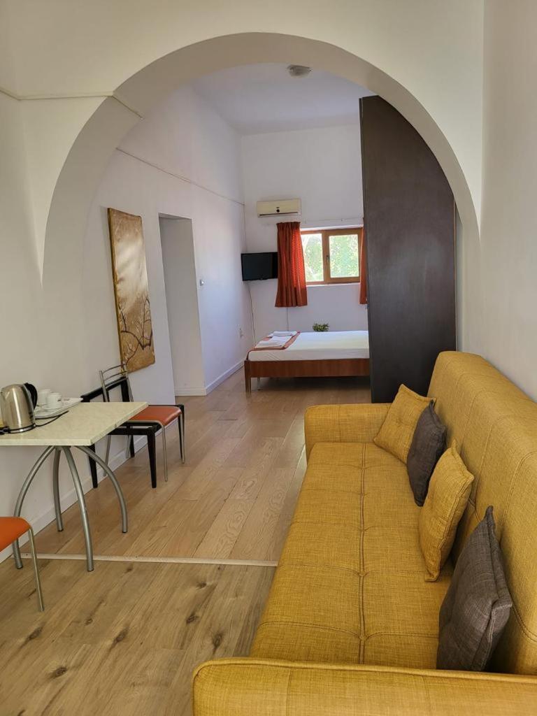 Hostel Cazino Nord Rooms Mamaia Eksteriør billede
