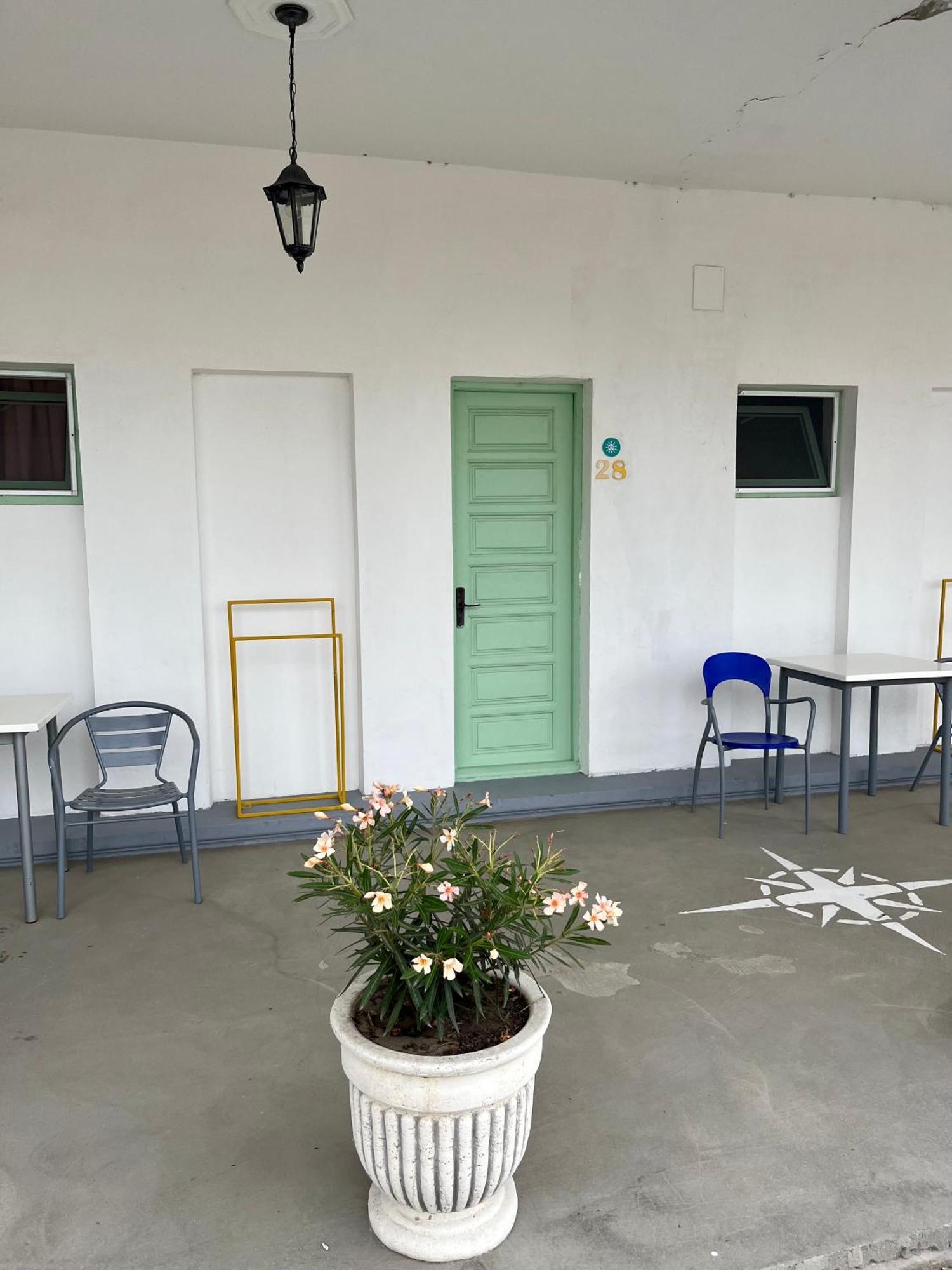 Hostel Cazino Nord Rooms Mamaia Eksteriør billede