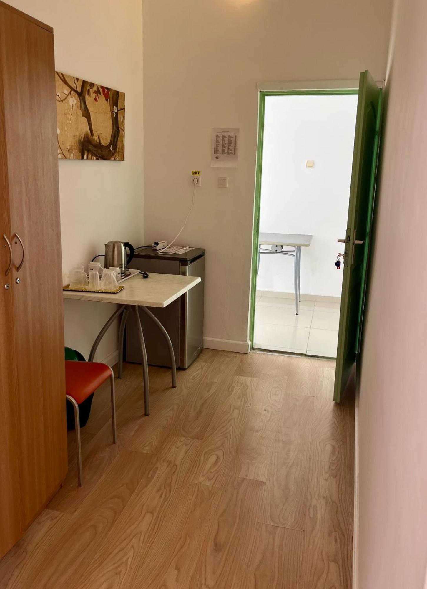 Hostel Cazino Nord Rooms Mamaia Eksteriør billede