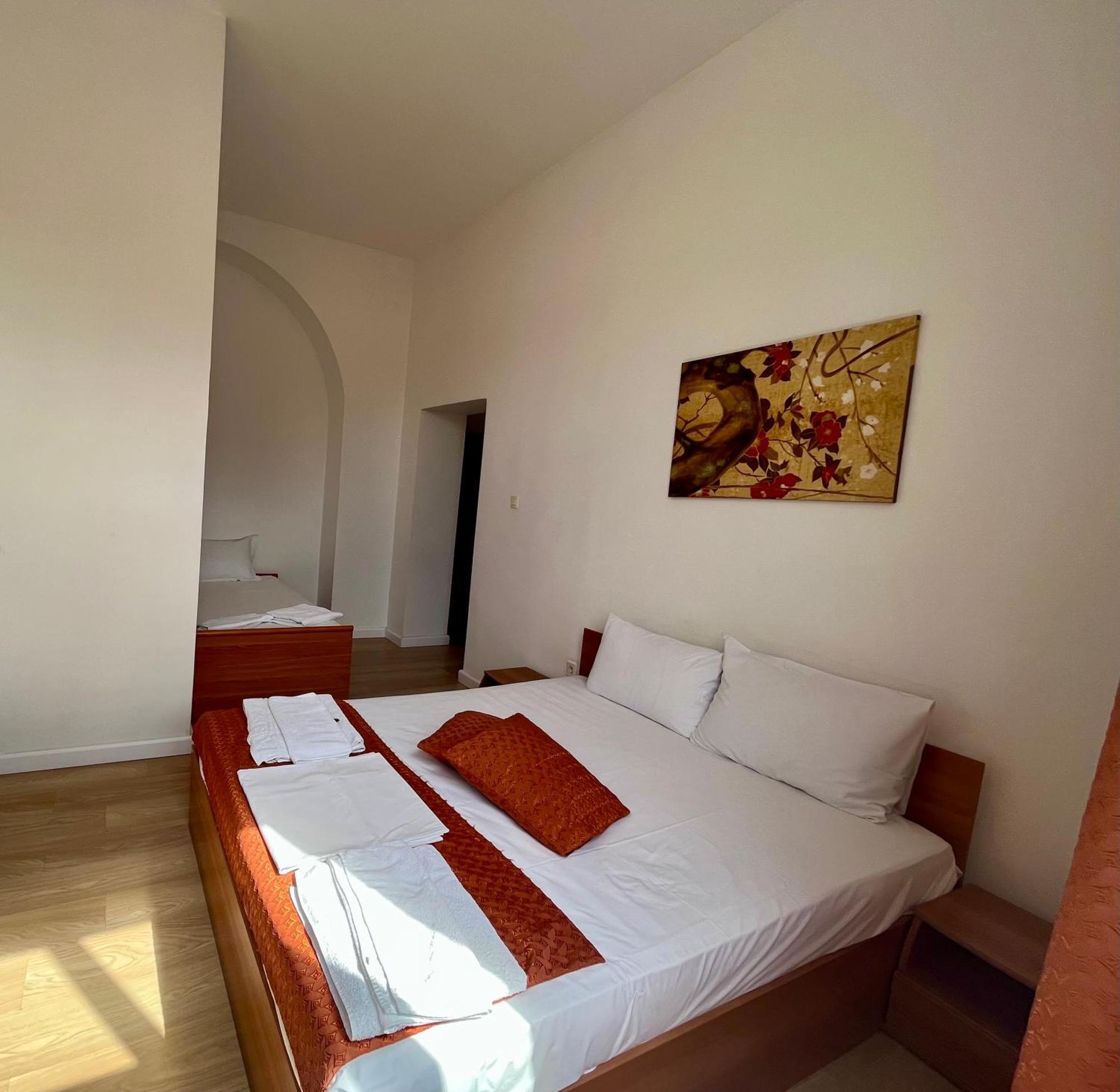 Hostel Cazino Nord Rooms Mamaia Eksteriør billede