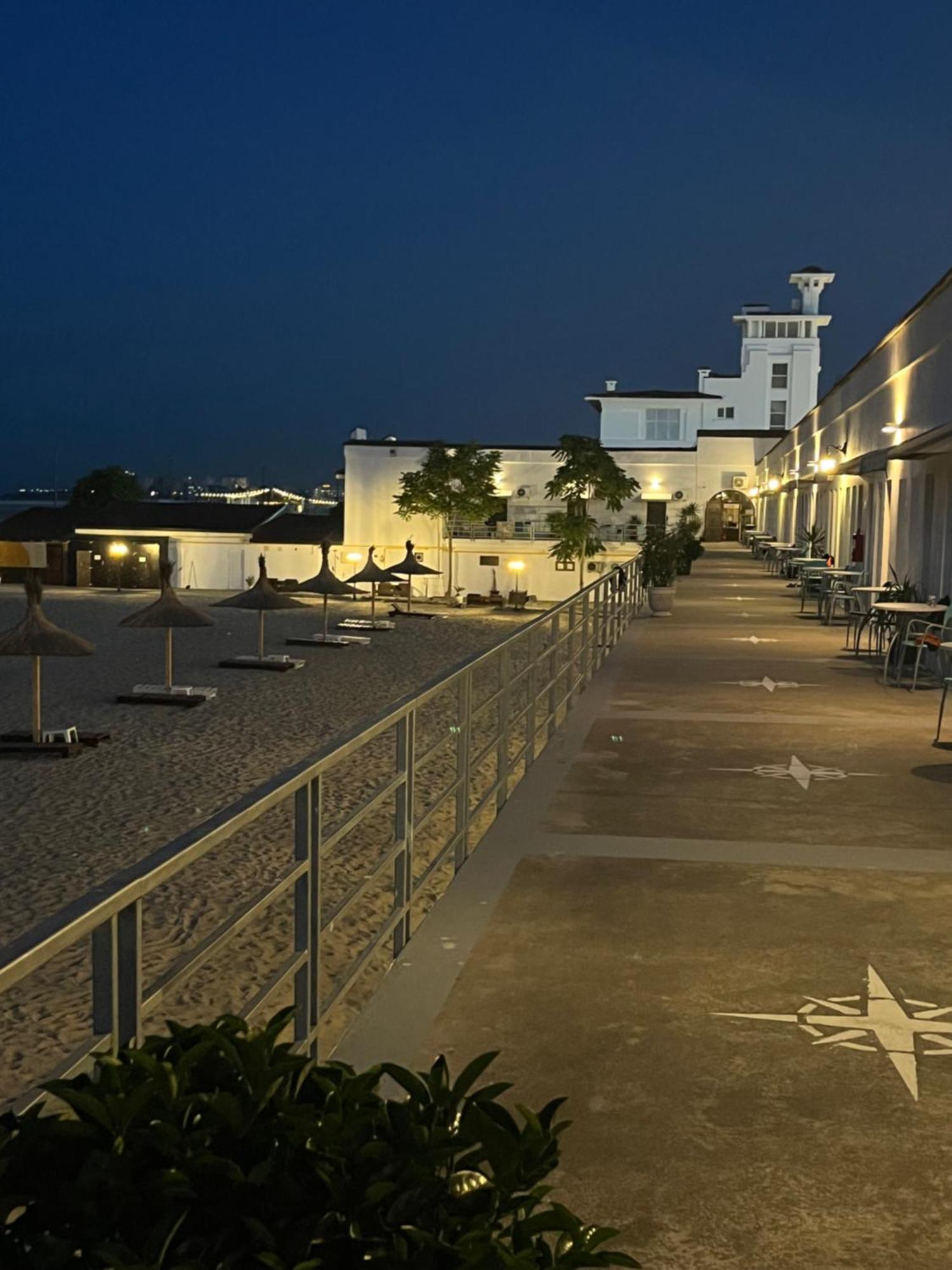 Hostel Cazino Nord Rooms Mamaia Eksteriør billede