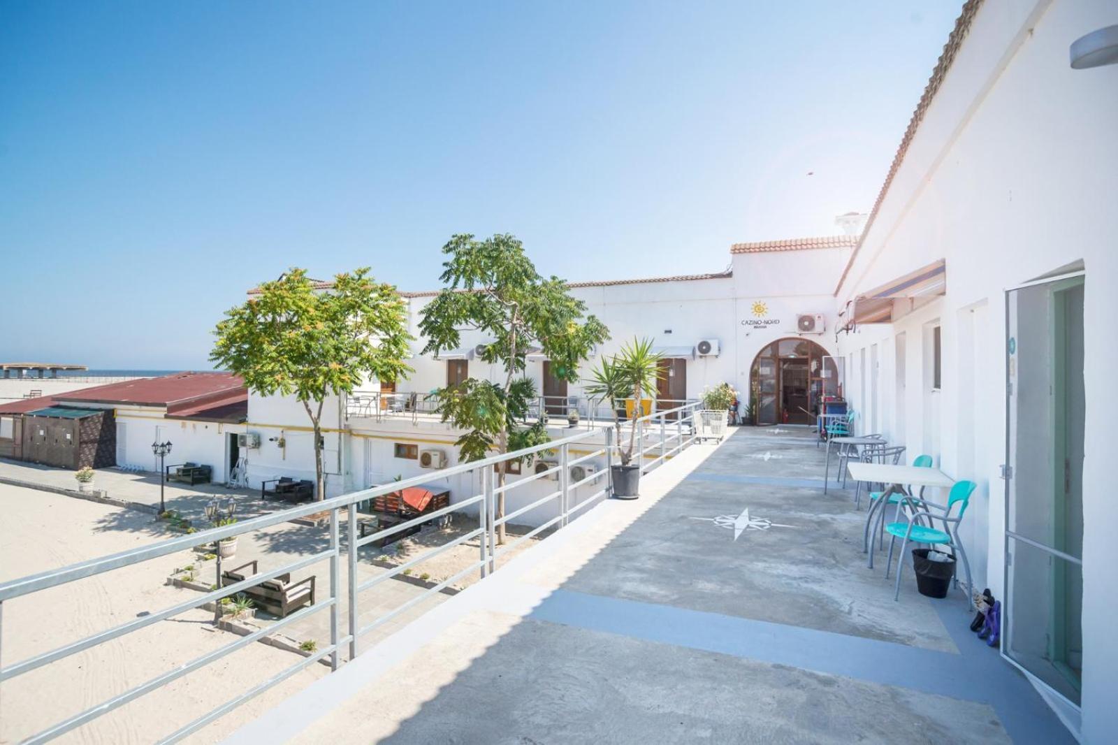 Hostel Cazino Nord Rooms Mamaia Eksteriør billede